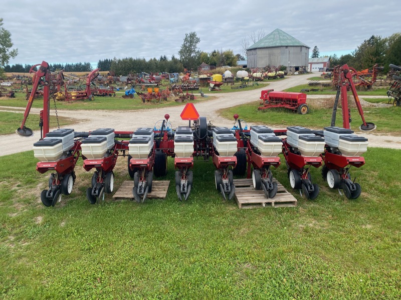 Planting  White 6700 8 Row Corn Planter w/ Sunflower Cart Photo